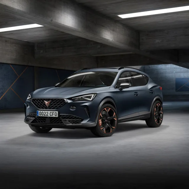 Uusi CUPRA Formentor - Aito CUPRA nyt myös ladattavana e-HYBRID-mallina