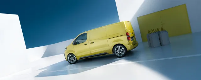 Opel Vivaro Innovation -kampanjamalli 5 340 € asiakasedulla