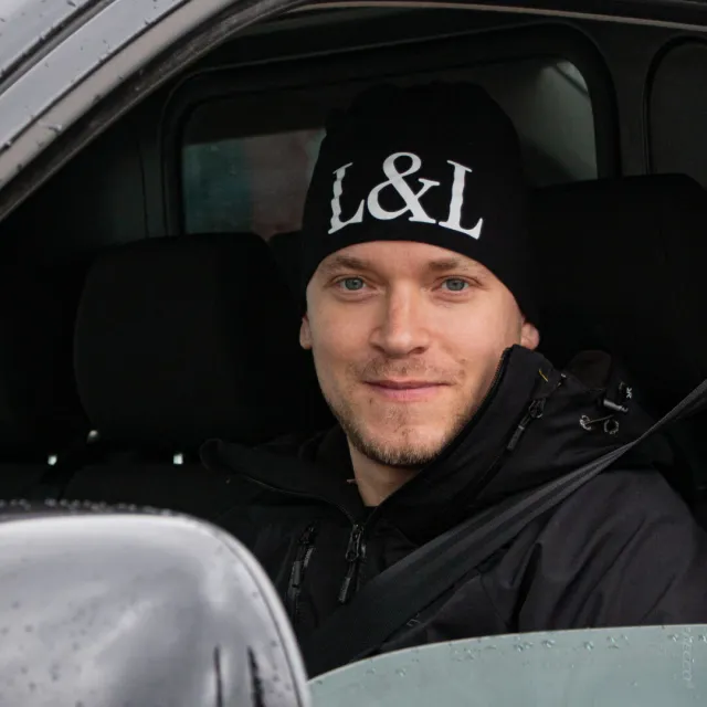 Max löysi vaihtoauton, joka sopii kiireiseen perhe-elämään – ”Neliveto tuo arkeen helpotusta”