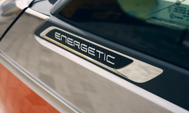 Uusi Volkswagen Multivan - 7-paikkainen ladattava hybridi