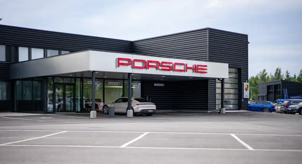 Porsche Service Center Oulu