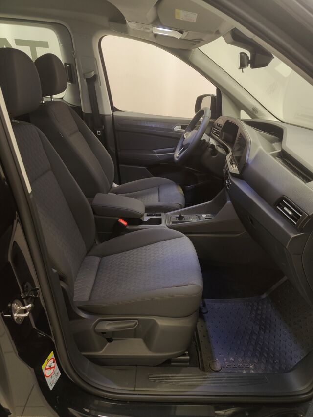 Volkswagen Caddy Maxi 2025 Life Business 2,0 TDI 90kW DSG " Tamlans matalalattia Mega " heti toimitukseen