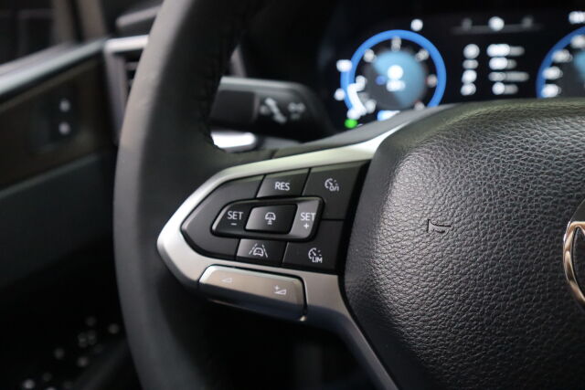 Volkswagen Amarok 2026 DC Style 75-v Juhlamalli 2.0 TDI 151kW Autom. 4MOTION, ilman takaistuimia