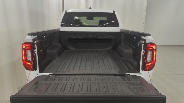 Volkswagen Amarok 2026 DC Style 75-v Juhlamalli 2.0 TDI 151kW Autom. 4MOTION, ilman takaistuimia