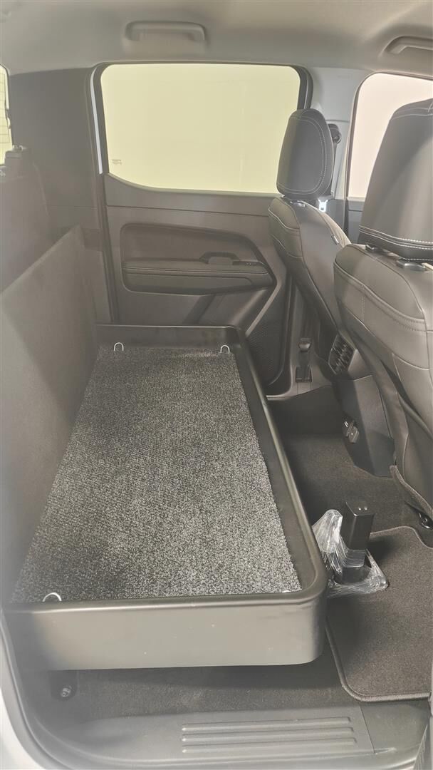 Volkswagen Amarok 2026 DC Style 75-v Juhlamalli 2.0 TDI 151kW Autom. 4MOTION, ilman takaistuimia