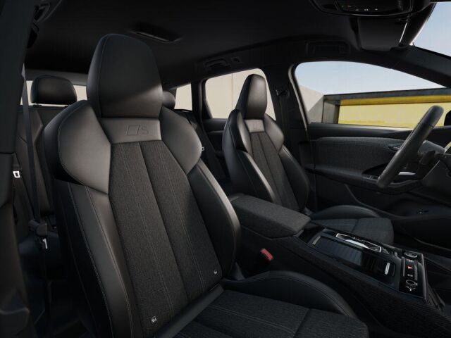 Audi Q6 e-tron 2026 quattro S line, Tulossa myyntiin.  Takuu 5-vuotta / 100.000 km