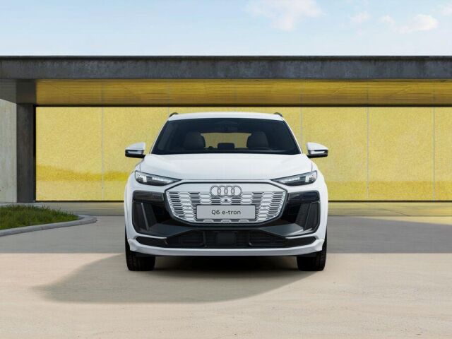 Audi Q6 e-tron 2026 quattro S line, Tulossa myyntiin.  Takuu 5-vuotta / 100.000 km