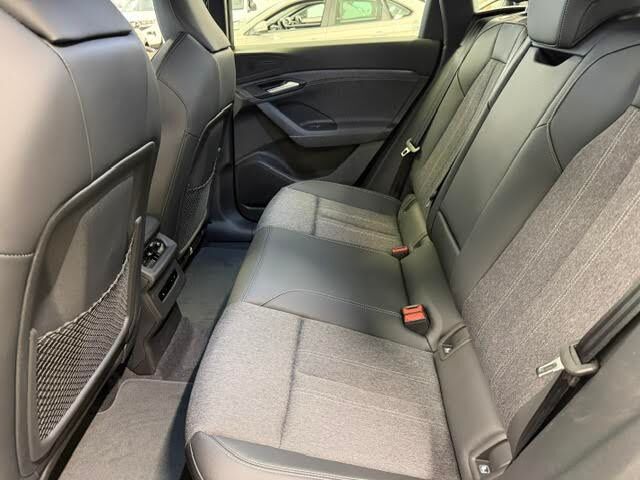 Audi Q6 e-tron 2026 quattro S line,  Takuu 5-vuotta / 100.000 km