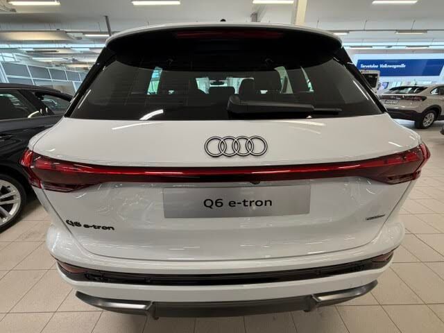 Audi Q6 e-tron 2026 quattro S line,  Takuu 5-vuotta / 100.000 km