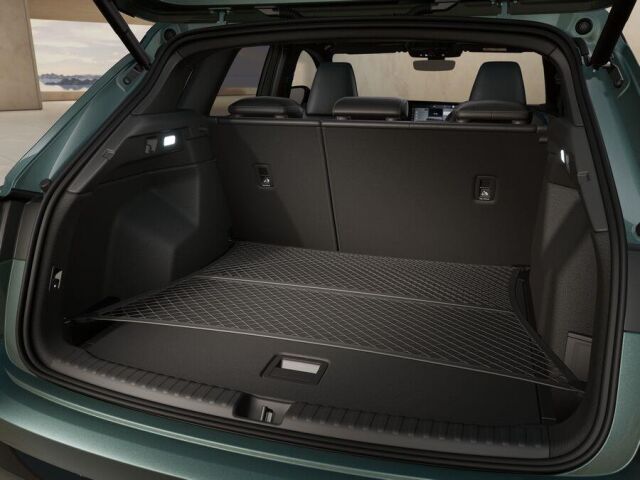 Audi Q4 e-tron 2026 e-tron quattro performance S line Plus