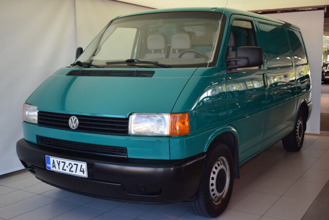 VOLKSWAGEN Transporter 2001 umpipakettiauto, classic 2,4 D 55kW av.2920