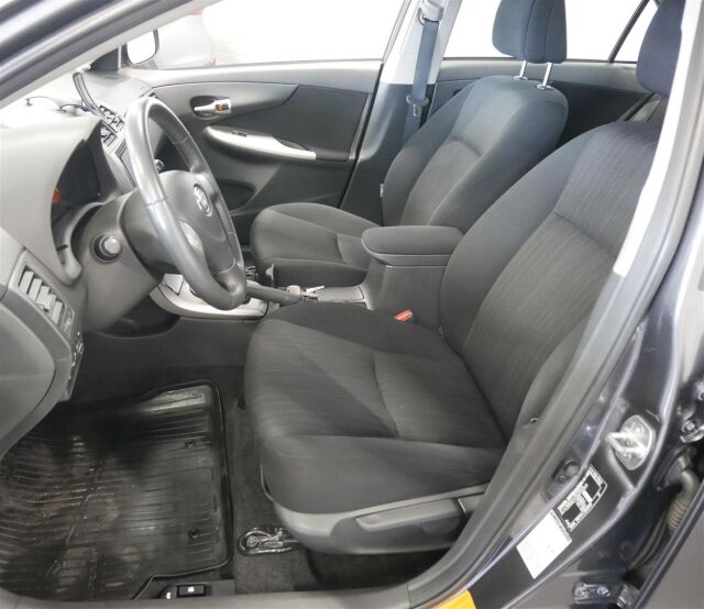 TOYOTA Corolla 2008 1,6 Dual VVT-i Linea Sol 4ov