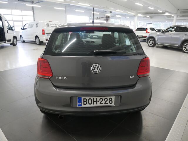 VOLKSWAGEN Polo 2010 Comfortline 1,4 63 kW (85 hv) 2-ovinen