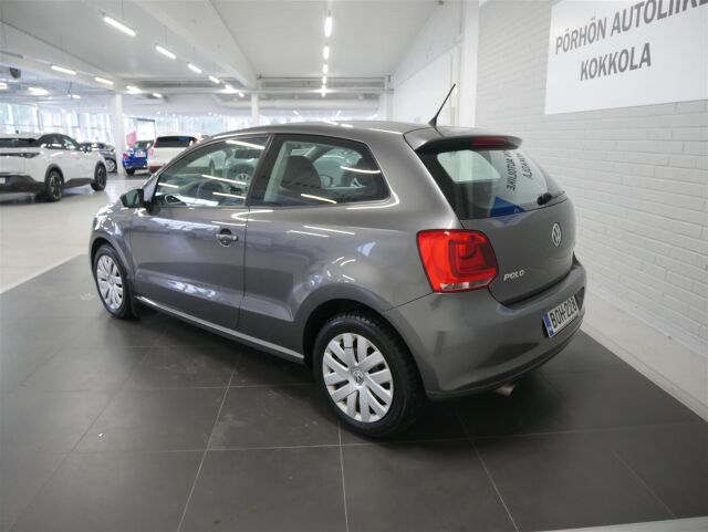 VOLKSWAGEN Polo 2010 Comfortline 1,4 63 kW (85 hv) 2-ovinen