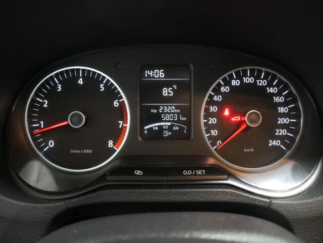 VOLKSWAGEN Polo 2010 Comfortline 1,4 63 kW (85 hv) 2-ovinen