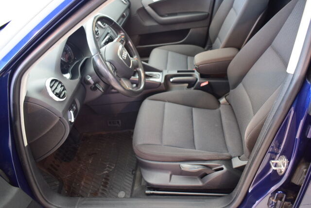 AUDI A3 2011 Sportback Attraction 1,4 TFSI 92 kW S tronic Start-Stop S line * Kaukowebasto, Panoraama-katto*