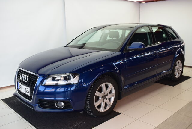 AUDI A3 2011 Sportback Attraction 1,4 TFSI 92 kW S tronic Start-Stop S line * Kaukowebasto, Panoraama-katto*
