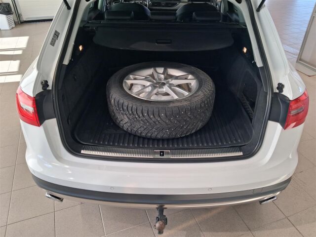 AUDI A6 allroad quattro 2012 Business 3,0 V6 TDI 150 kW S tronic