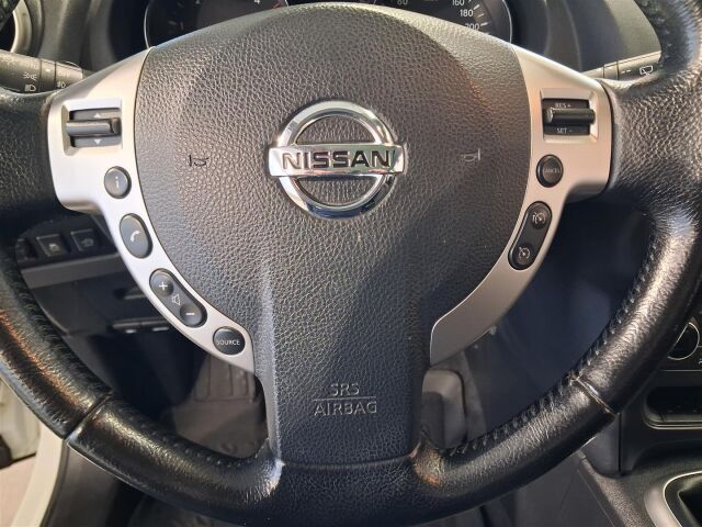 NISSAN Qashqai 2012 1,6dCi DPF Stop / Start System Acenta 2WD 6M/T Roof MY12