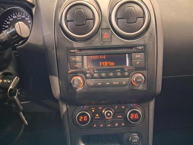 NISSAN Qashqai 2012 1,6dCi DPF Stop / Start System Acenta 2WD 6M/T Roof MY12