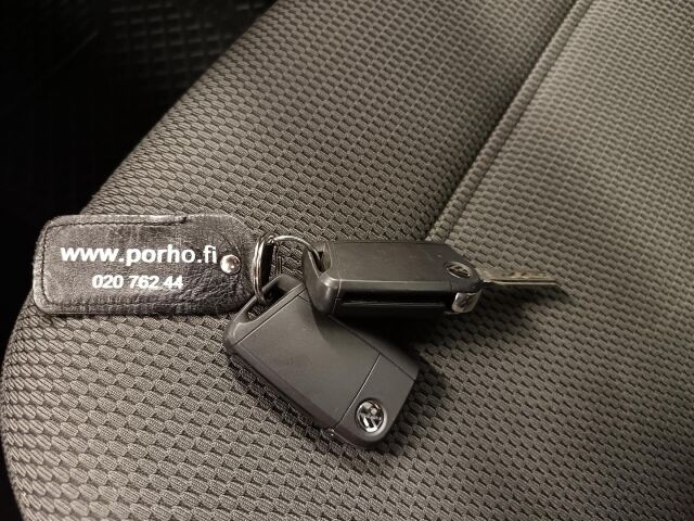 VOLKSWAGEN Golf 2013 Variant Comfortline 1,2 TSI 77 kW (105 hv) BlueMotion Technology