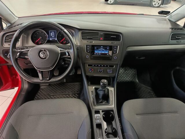 VOLKSWAGEN Golf 2013 Variant Comfortline 1,2 TSI 77 kW (105 hv) BlueMotion Technology
