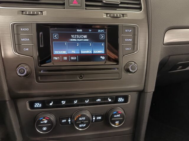 VOLKSWAGEN Golf 2013 Variant Comfortline 1,6 TDI 77 kW (105 hv) BMT DSG-aut.**1-OM TARKASTI PIDETTY HUIPPUYKSILÖ*