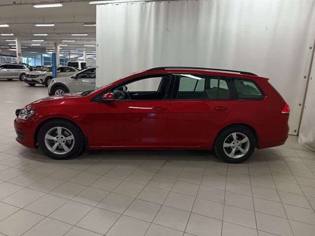 VOLKSWAGEN Golf 2013 Variant Comfortline 1,6 TDI 77 kW (105 hv) BMT DSG-aut.**1-OM TARKASTI PIDETTY HUIPPUYKSILÖ*