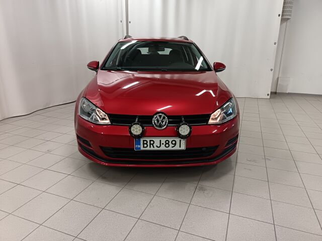 VOLKSWAGEN Golf 2013 Variant Comfortline 1,6 TDI 77 kW (105 hv) BMT DSG-aut.**1-OM TARKASTI PIDETTY HUIPPUYKSILÖ*
