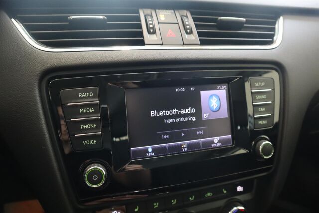 SKODA Octavia 2014 Combi 1,4 TSI Elegance DSG Autom.