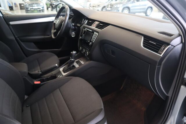 SKODA Octavia 2014 Combi 1,4 TSI Elegance DSG Autom.