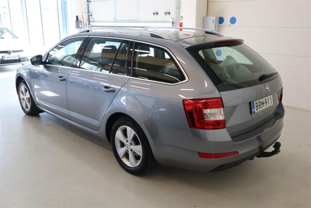 SKODA Octavia 2014 Combi 1,4 TSI Elegance DSG Autom.