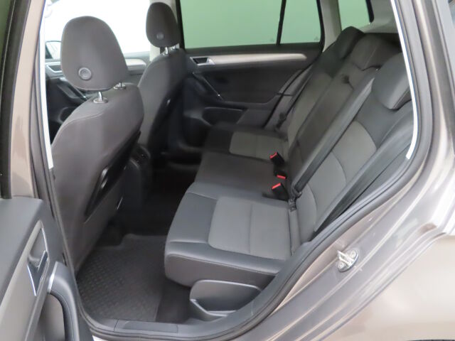 VOLKSWAGEN Golf Sportsvan 2015 Comfortline 1,2 TSI 81 kW (110 hv) BlueMotion Technology DSG-automaatti
