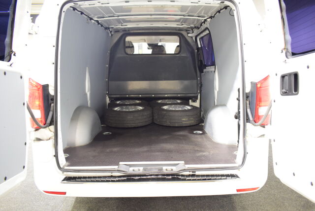 MERCEDES-BENZ Vito 2015 114CDI-3,05/32K keskipitkä A2 A * Hieno Automaatti-Vito*