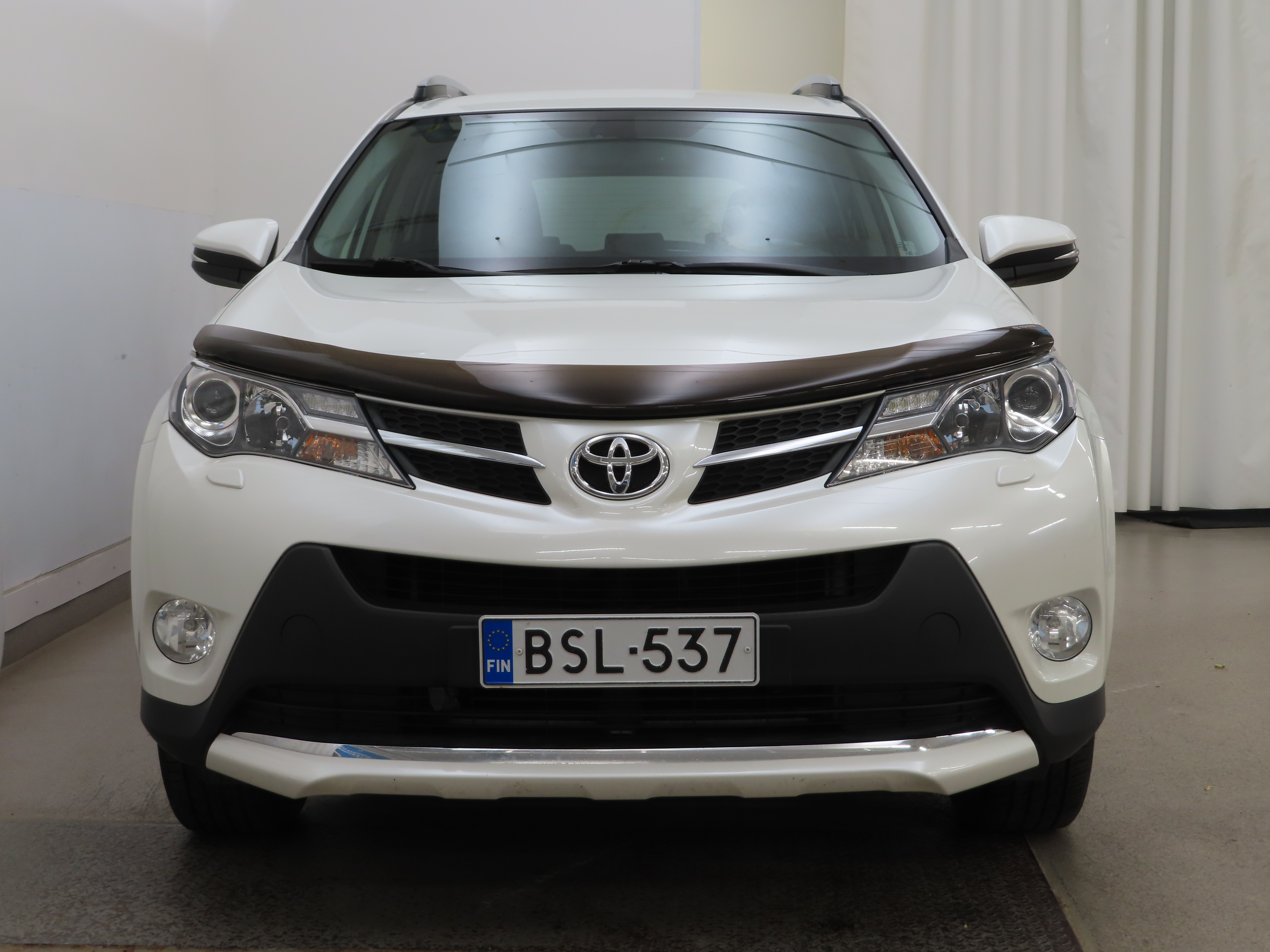 Toyota RAV4 2015, kuva 2/9