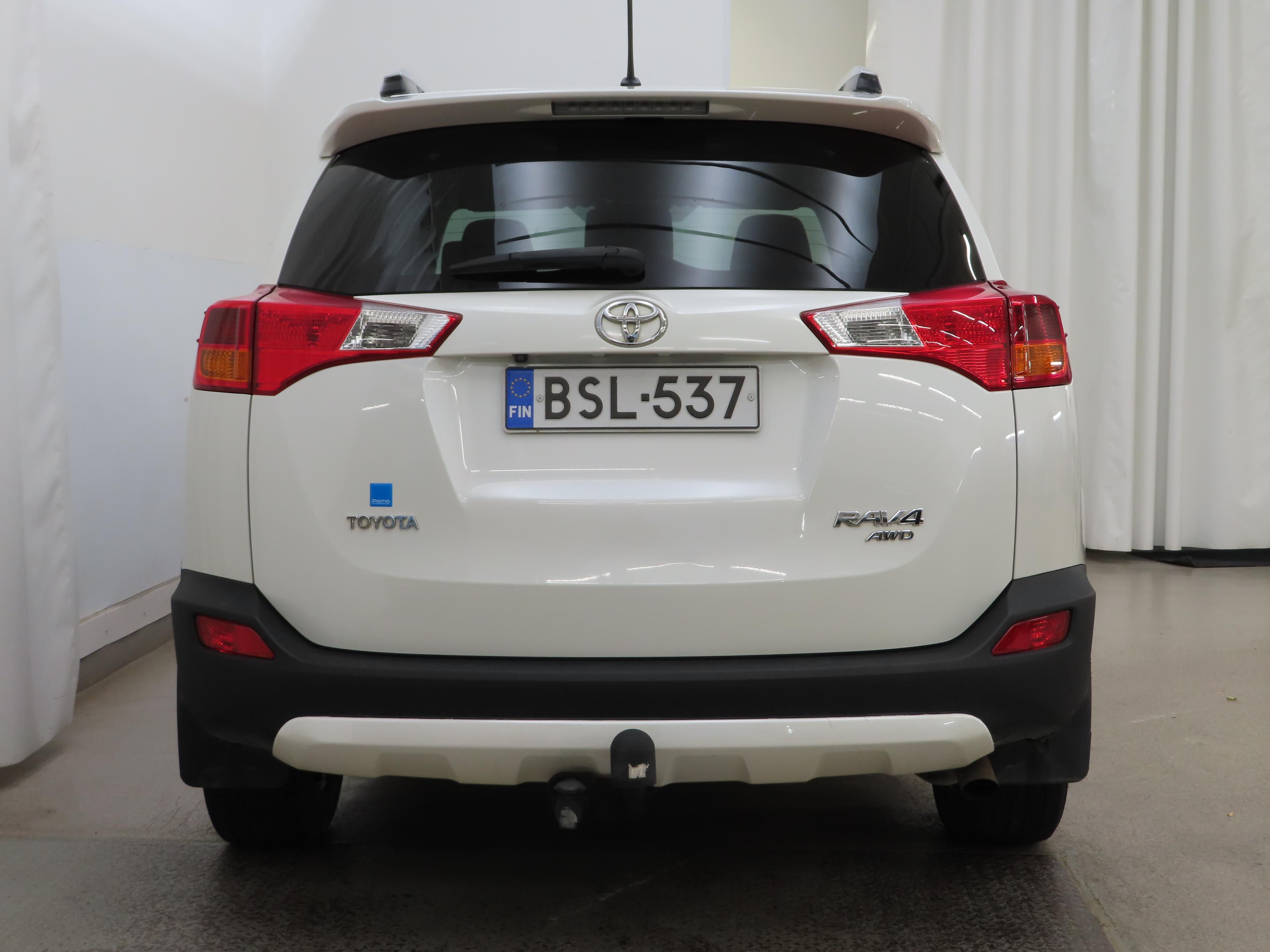 Toyota RAV4 2015, kuva 4/9