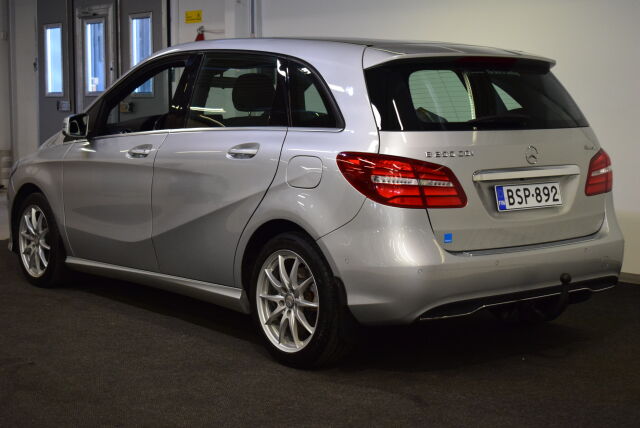 MERCEDES-BENZ B 2015 200 CDI 4Matic A Premium Business