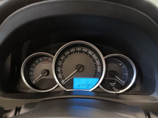 TOYOTA Auris 2015 Touring Sports 1,6 Valvematic Active Edition Multidrive S **FARKKU JOKA KESTÄÄ JA KESTÄÄ....
