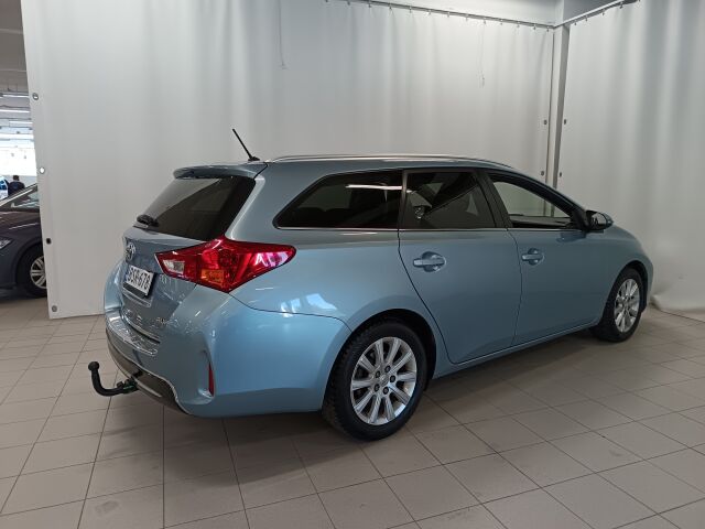 TOYOTA Auris 2015 Touring Sports 1,6 Valvematic Active Edition Multidrive S **FARKKU JOKA KESTÄÄ JA KESTÄÄ....
