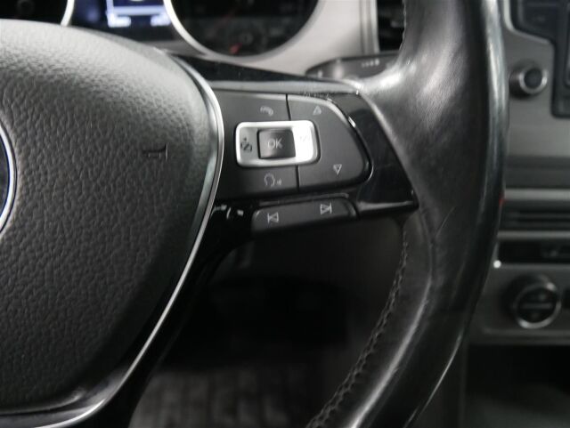 VOLKSWAGEN Golf Sportsvan 2015 Comfortline 1,2 TSI 81 kW (110 hv) BlueMotion Technology DSG-automaatti