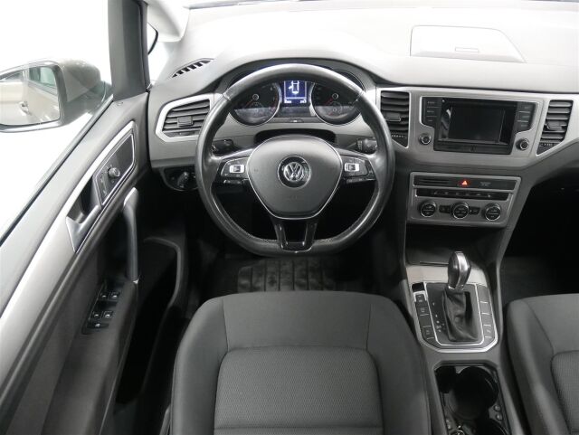 VOLKSWAGEN Golf Sportsvan 2015 Comfortline 1,2 TSI 81 kW (110 hv) BlueMotion Technology DSG-automaatti