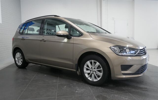VOLKSWAGEN Golf Sportsvan 2015 Comfortline 1,2 TSI 81 kW (110 hv) BlueMotion Technology DSG-automaatti