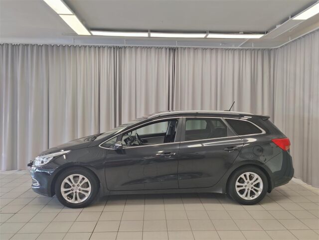 KIA cee'd 2015 1,6 ISG EX SW EcoDynamics  * Vetokoukku, Navi *
