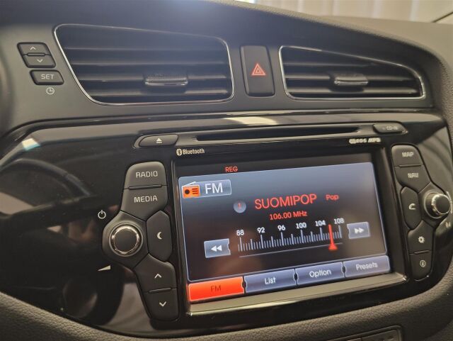 KIA cee'd 2015 1,6 ISG EX SW EcoDynamics  * Vetokoukku, Navi *
