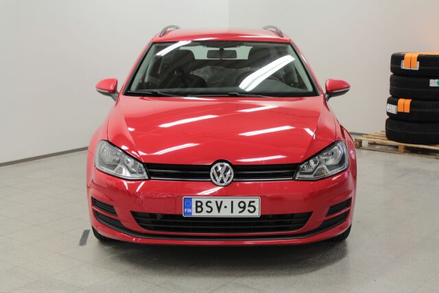 VOLKSWAGEN Golf 2015 Variant Trendline 1,2 TSI 63 kW (85 hv) BlueMotion Technology