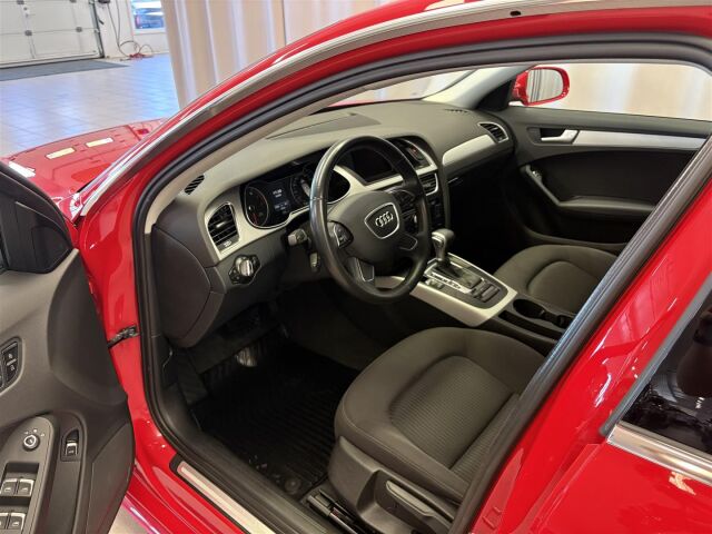 AUDI A4 2015 Sedan Business 1,8 TFSI 88 kW multitronic