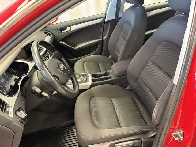 AUDI A4 2015 Sedan Business 1,8 TFSI 88 kW multitronic
