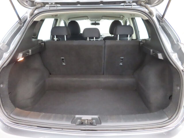 Nissan Qashqai 2015 DIG-T 115 Visia 2WD 6M/T