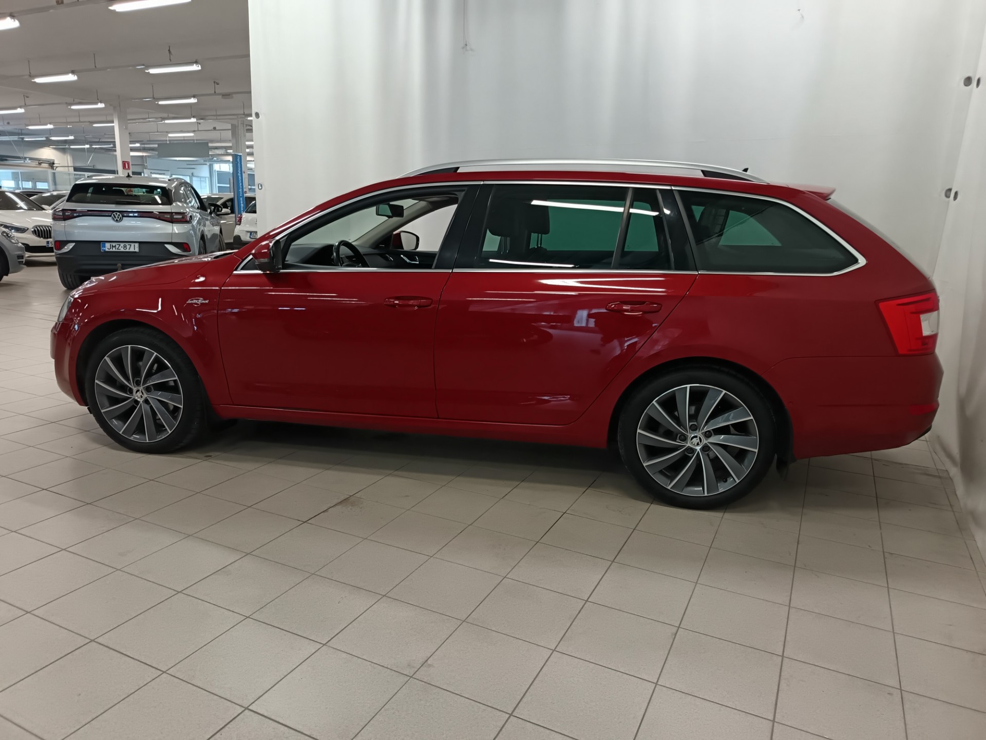 Skoda Octavia 2015, kuva 6/24