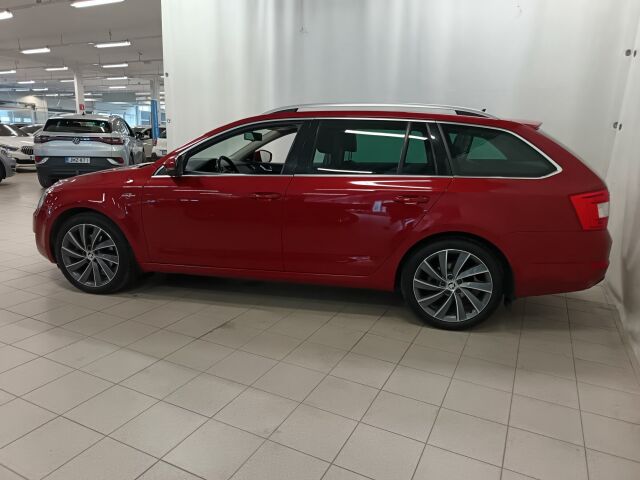 SKODA Octavia 2015 Combi 2,0 TDI 184 4x4 L&K DSG Autom.**HIENO NELIKKO HUIPPUVARUSTEILLA*